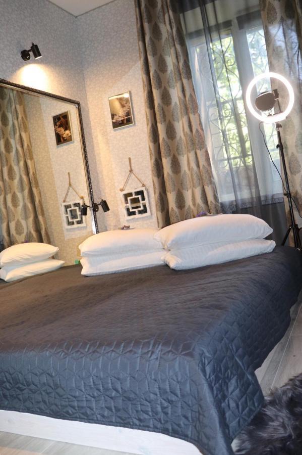 Bogdanov Yar Hotel Kiev Bagian luar foto