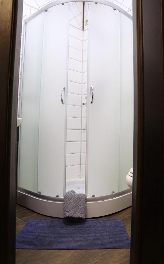 Bogdanov Yar Hotel Kiev Bagian luar foto